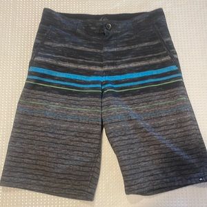 Men’s Quiksilver Hybrid Shorts